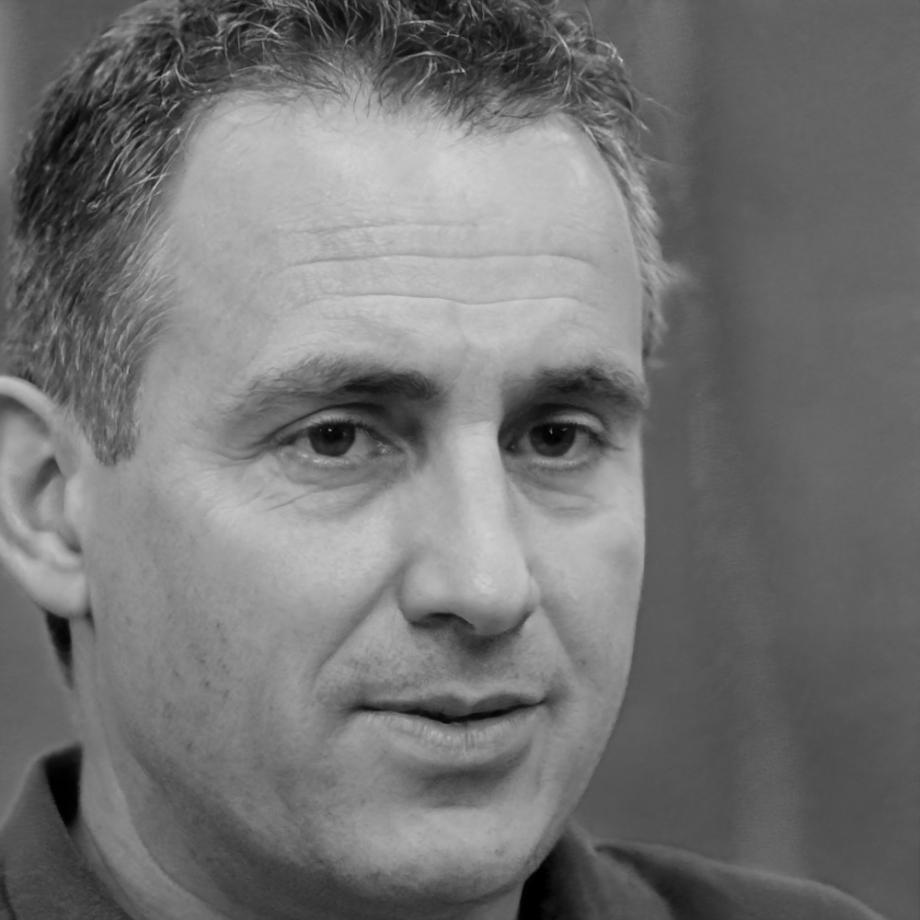 Dr. Lennard Weißmann, Strategieberater